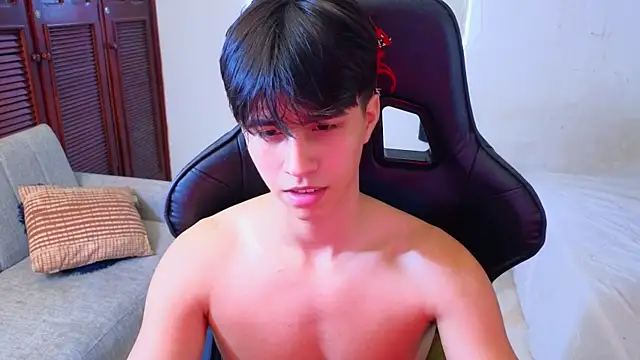 Snapshot of carl_dixon chatting on October 21, 2025, 5:56 pm carl dixon online show from October 21, 2025, 5:56 pm