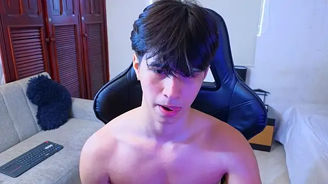 Snapshot of carl_dixon chatting on October 29, 2025, 1:10 pm carl dixon online show from October 29, 2025, 1:10 pm