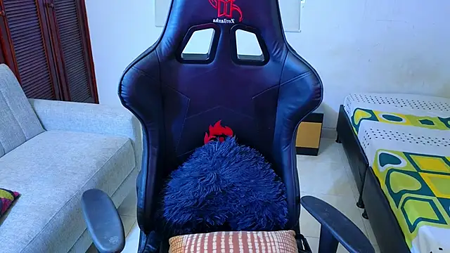 Snapshot of carl_dixon chatting on November 8, 2025, 8:01 pm carl dixon online show from November 8, 2025, 8:01 pm