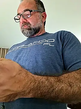 Snapshot of chainjulious chatting on October 22, 2025, 11:03 pm chainjulious online show from October 22, 2025, 11:03 pm