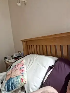 Snapshot of jonjoey123 chatting on November 17, 2025, 7:56 am jonjoey123 online show from November 17, 2025, 7:56 am