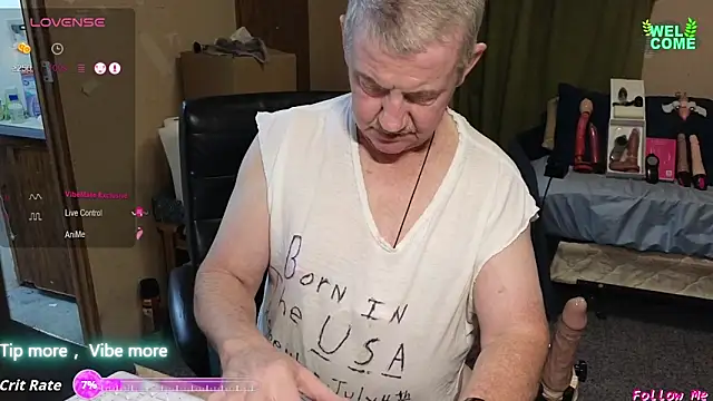 Snapshot of oldnew-63 chatting on November 18, 2025, 12:59 am oldnew-63 online show from November 18, 2025, 12:59 am