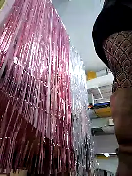 Mia Novikov online show from March 9, 2026, 6:11 pm