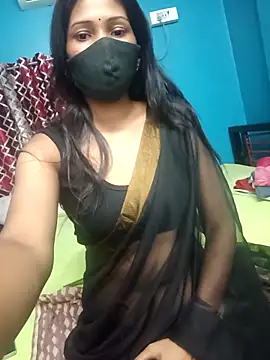 Snapshot of Triha_18 chatting on October 29, 2025, 6:29 pm Triha 18 online show from October 29, 2025, 6:29 pm