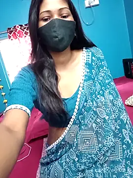 Snapshot of Triha_18 chatting on October 22, 2025, 6:02 am Triha 18 online show from October 22, 2025, 6:02 am