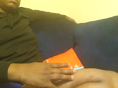 Snapshot of Sexy_Riri chatting on October 8, 2025, 2:02 am Sexy Riri online show from October 8, 2025, 2:02 am