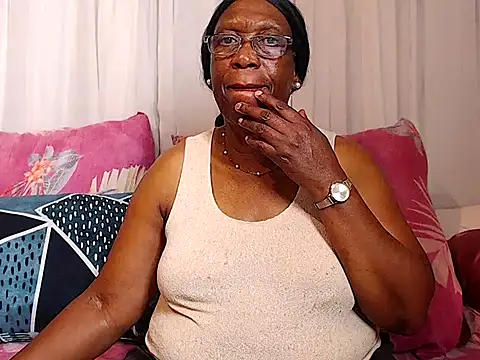 Snapshot of Freakyassnwildx chatting on March 17, 2025, 6:21 pm Freakyassnwildx online show from March 17, 2025, 6:21 pm