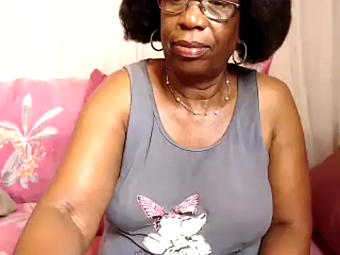 Snapshot of Freakyassnwildx chatting on February 21, 2025, 9:54 pm Freakyassnwildx online show from February 21, 2025, 9:54 pm