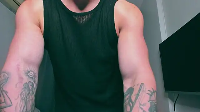 Snapshot of Samuel_Andrew chatting on February 18, 2025, 1:54 am Samuel Andrew online show from February 18, 2025, 1:54 am