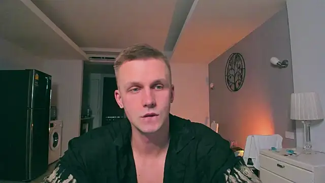 Snapshot of Samuel_Andrew chatting on September 12, 2025, 9:09 am Samuel Andrew online show from September 12, 2025, 9:09 am