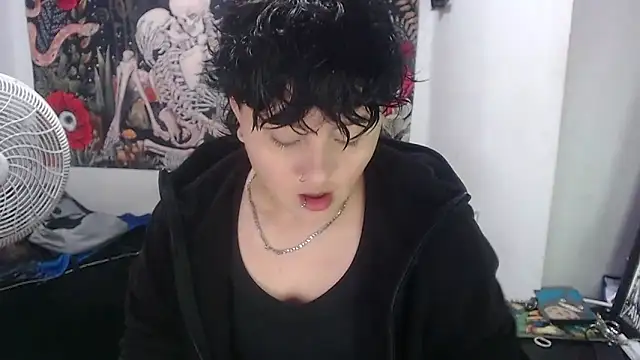 isabeautyx19 online show from March 29, 2026, 2:24 am