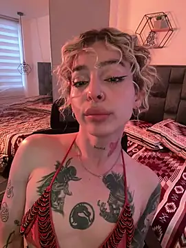 Bonnie vega online show from April 12, 2026, 9:40 pm