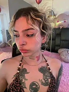 Snapshot of Bonnie_vega chatting on February 8, 2026, 9:01 pm Bonnie vega online show from February 8, 2026, 9:01 pm