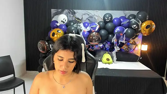 Ivy 16 online show from October 22, 2025, 12:04 pm