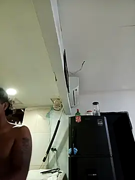 Snapshot of yoryisexi chatting on January 11, 2026, 7:32 pm yoryisexi online show from January 11, 2026, 7:32 pm