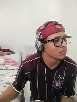 Snapshot of Piroca_doce18 chatting on November 20, 2025, 5:46 pm Piroca doce18 online show from November 20, 2025, 5:46 pm