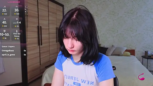 Snapshot of JulisSweet chatting on October 24, 2025, 7:07 am JulisSweet online show from October 24, 2025, 7:07 am