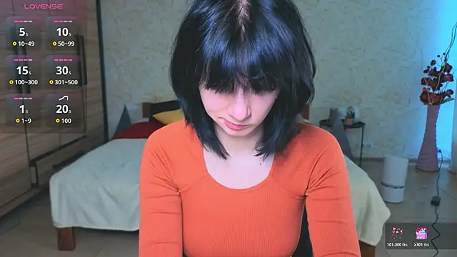 JulisSweet online show from February 16, 2026, 8:24 am