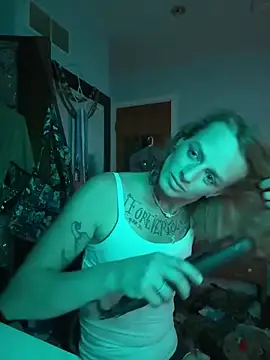 Snapshot of Cutetrans90 chatting on February 5, 2025, 10:19 am Cutetrans90 online show from February 5, 2025, 10:19 am