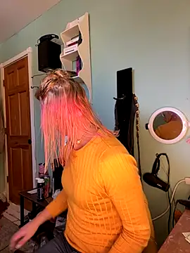 Snapshot of Cutetrans90 chatting on October 20, 2025, 5:13 pm Cutetrans90 online show from October 20, 2025, 5:13 pm