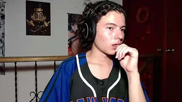 Soy leonel online show from January 24, 2025, 7:49 pm