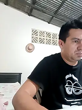 Snapshot of walwan85 chatting on November 4, 2025, 8:51 am walwan85 online show from November 4, 2025, 8:51 am