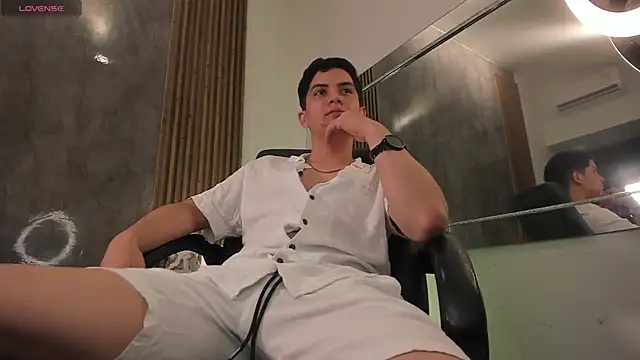 Brat  online show from December 1, 2025, 4:02 am