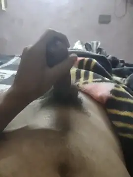 Snapshot of Veer555 chatting on November 20, 2025, 4:24 am Veer555 online show from November 20, 2025, 4:24 am