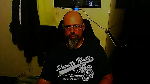 Snapshot of KrazyLegz chatting on December 23, 2024, 7:09 pm KrazyLegz online show from December 23, 2024, 7:09 pm