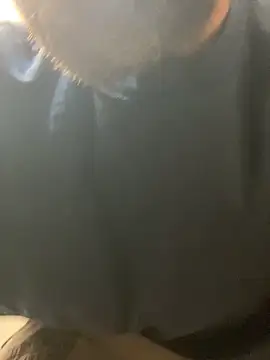 Snapshot of bigJohnson223 chatting on November 6, 2025, 5:33 am bigJohnson223 online show from November 6, 2025, 5:33 am