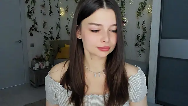 Snapshot of ContinentOfTranquility chatting on November 30, 2025, 1:06 am ContinentOfTranquility online show from November 30, 2025, 1:06 am