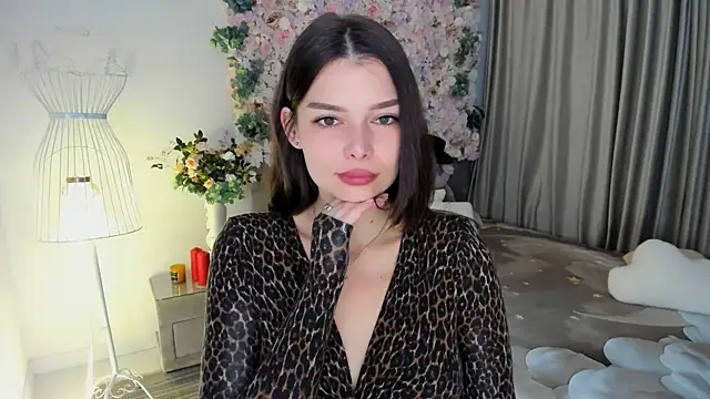 Snapshot of ContinentOfTranquility chatting on November 28, 2025, 1:06 am ContinentOfTranquility online show from November 28, 2025, 1:06 am