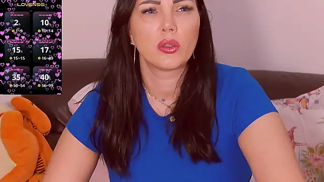 Snapshot of ReiyaRey chatting on March 21, 2025, 10:06 pm ReiyaRey online show from March 21, 2025, 10:06 pm