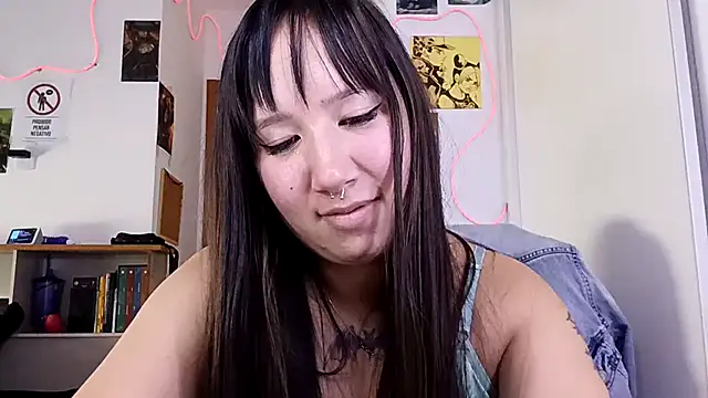 Japabaixinha online show from March 28, 2026, 6:42 pm