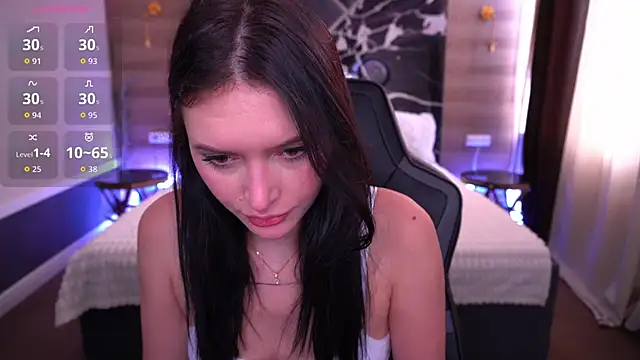 Snapshot of MilaSecrett chatting on October 12, 2025, 1:01 pm MilaSecrett online show from October 12, 2025, 1:01 pm