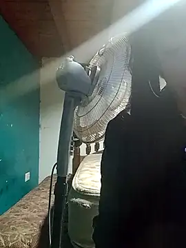 Snapshot of gala2 chatting on February 27, 2025, 10:01 am gala2 online show from February 27, 2025, 10:01 am