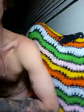 Snapshot of RynoVonHugenDONG chatting on November 29, 2025, 11:21 am RynoVonHugenDONG online show from November 29, 2025, 11:21 am