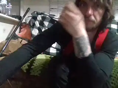 Snapshot of RynoVonHugenDONG chatting on December 29, 2024, 10:56 am RynoVonHugenDONG online show from December 29, 2024, 10:56 am