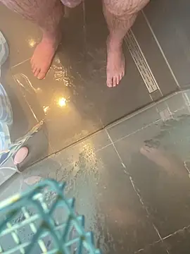 LivingLegend1978 online show from April 5, 2026, 11:28 am