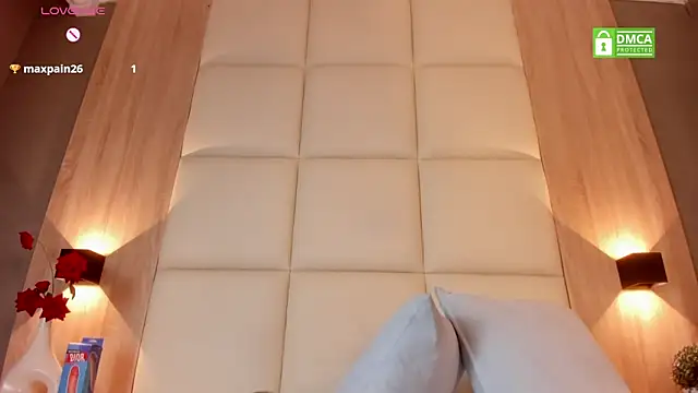 Snapshot of bella1207 chatting on February 3, 2026, 7:41 pm bella1207 online show from February 3, 2026, 7:41 pm