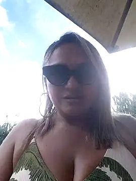 Afroditecash online show from October 15, 2025, 8:50 pm