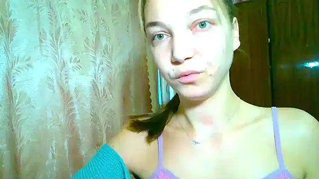 EmillyPlay online show from November 20, 2025, 6:47 am