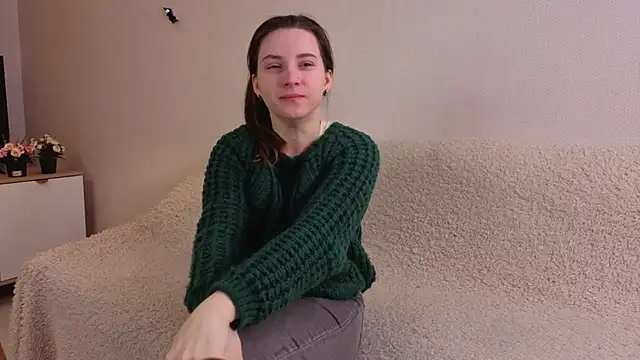 Snapshot of DonnaBurkee chatting on November 27, 2025, 4:13 am DonnaBurkee online show from November 27, 2025, 4:13 am