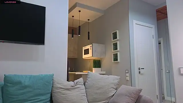 Snapshot of DonnaBurkee chatting on November 8, 2025, 4:16 am DonnaBurkee online show from November 8, 2025, 4:16 am