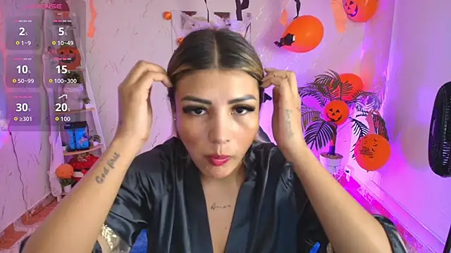 SALOOMEE   online show from October 23, 2025, 11:31 am