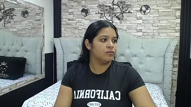 Snapshot of sia_cavad chatting on October 1, 2025, 12:31 pm sia cavad online show from October 1, 2025, 12:31 pm