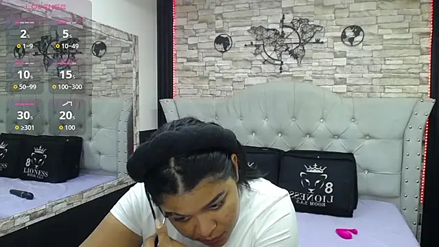 Snapshot of sia_cavad chatting on October 10, 2025, 1:01 pm sia cavad online show from October 10, 2025, 1:01 pm