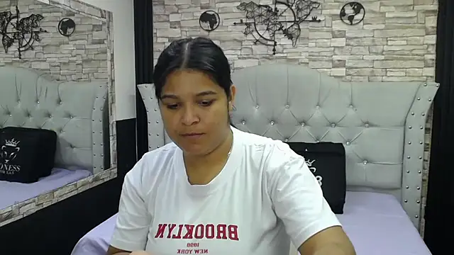 Snapshot of sia_cavad chatting on September 9, 2025, 12:36 pm sia cavad online show from September 9, 2025, 12:36 pm