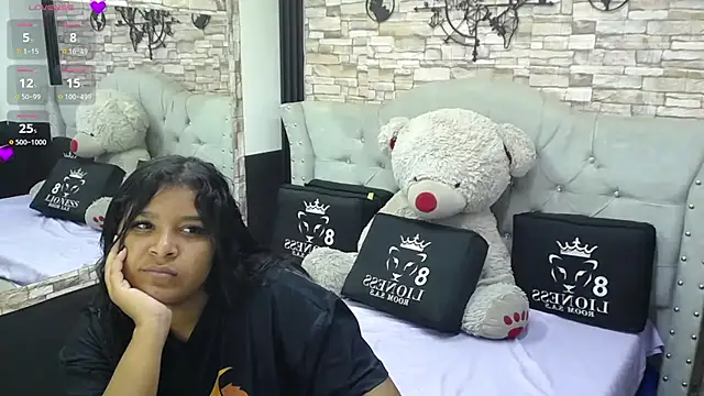 Snapshot of sia_cavad chatting on March 3, 2025, 12:28 pm sia cavad online show from March 3, 2025, 12:28 pm