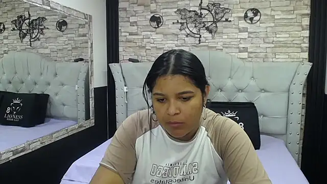 Snapshot of sia_cavad chatting on September 11, 2025, 12:38 pm sia cavad online show from September 11, 2025, 12:38 pm